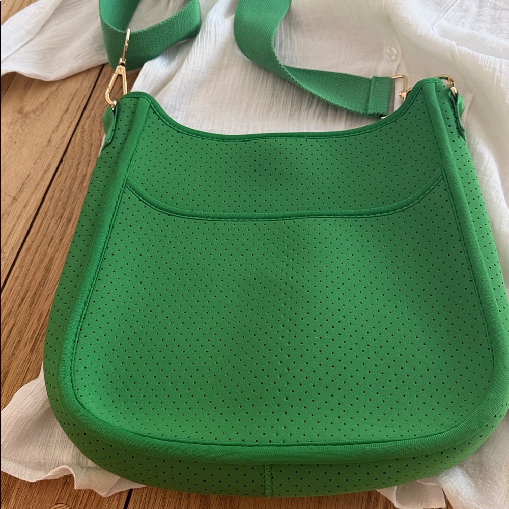 Preppy Kelly Green Neoprene summer bag fab with white - Picture 7 of 8